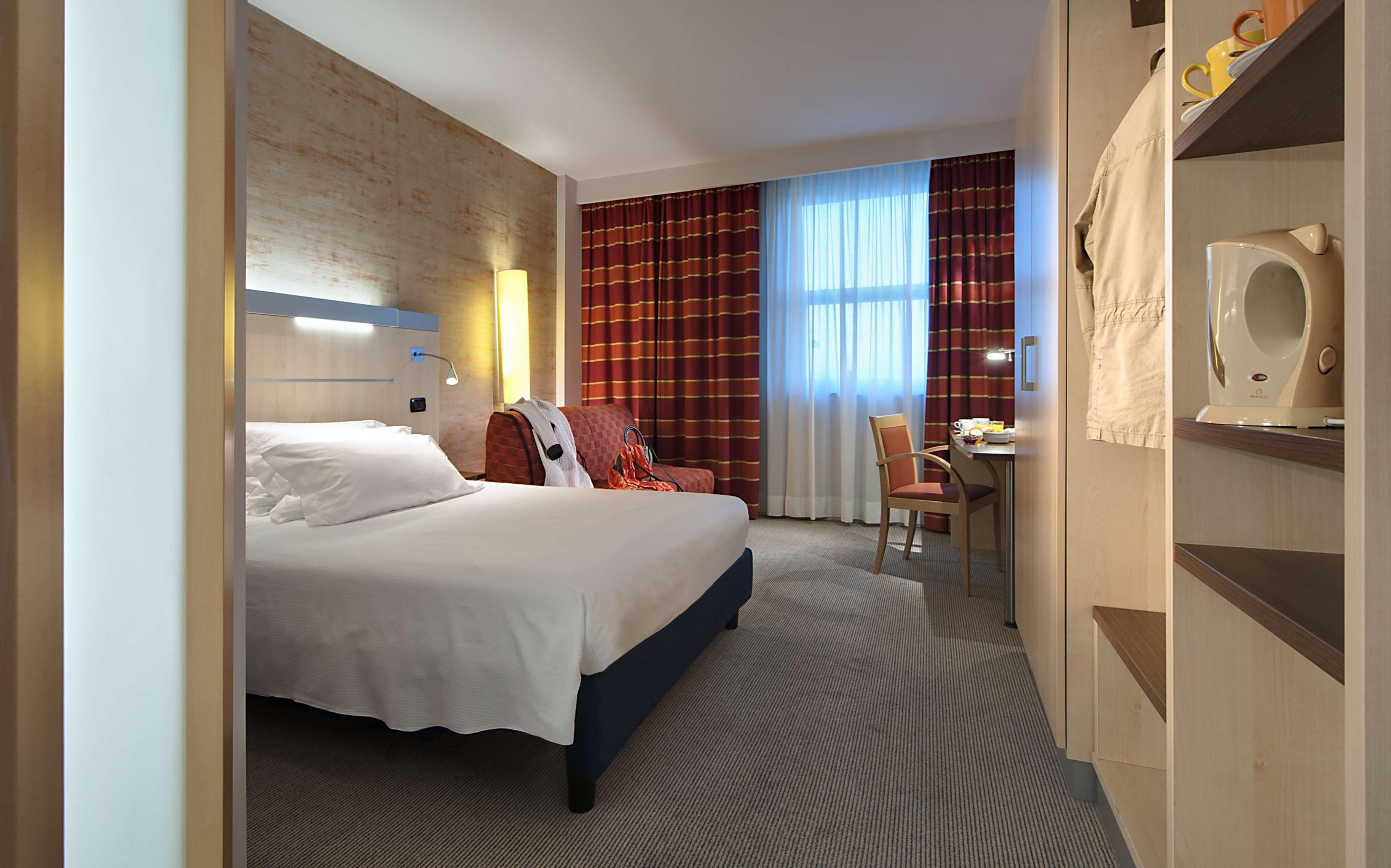 Best Western Hotel Vista Ostrava Exterior photo