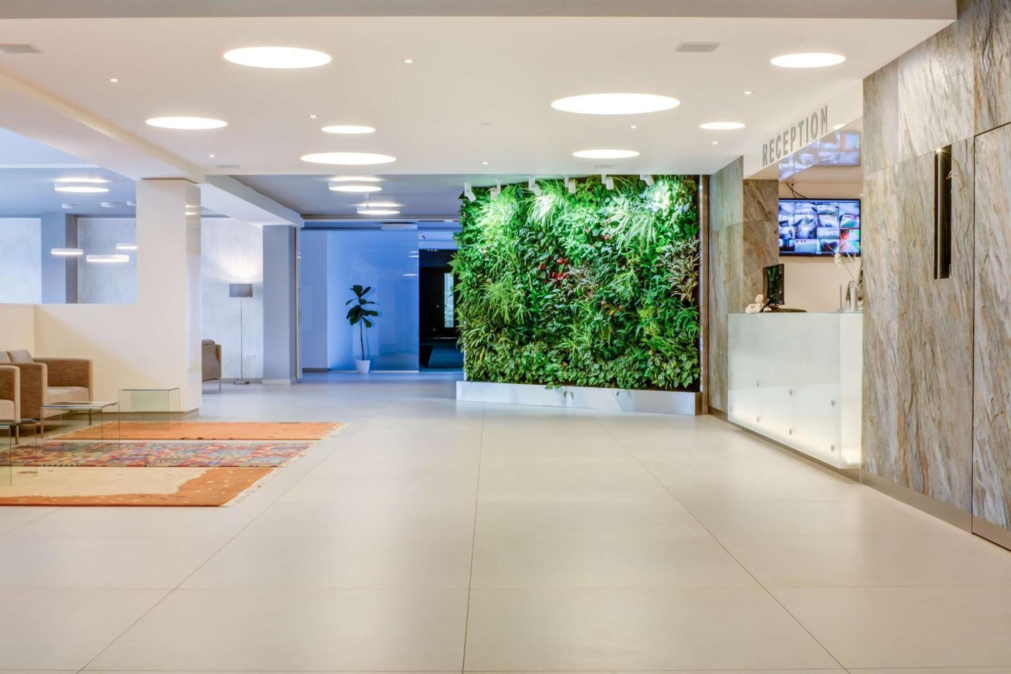 Best Western Hotel Vista Ostrava Exterior photo