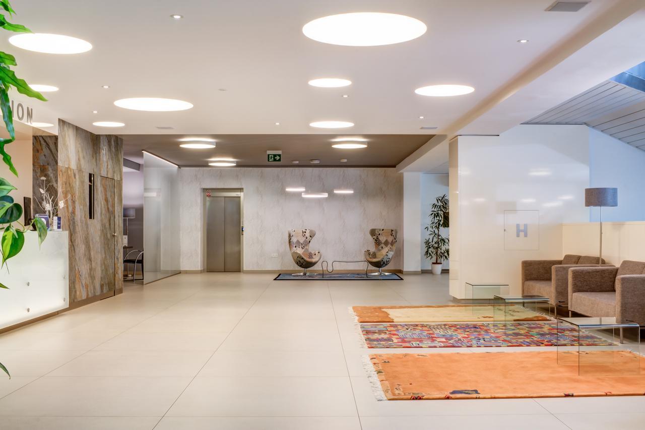 Best Western Hotel Vista Ostrava Exterior photo